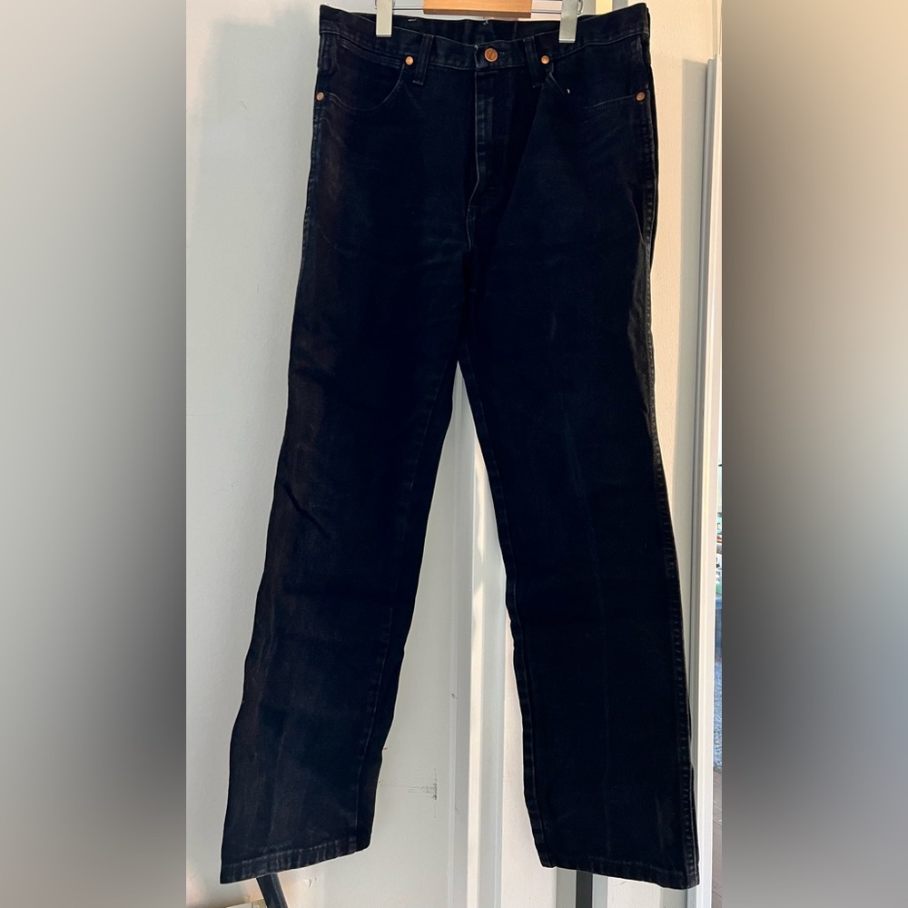 Men’s Black Wrangler Jeans